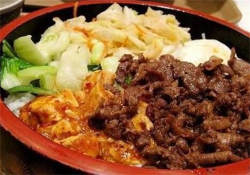 拾丈香烤肉拌饭