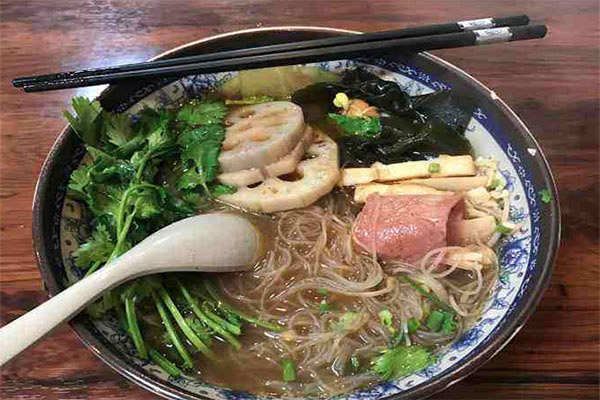 朱记麻辣烫产品 门店图片