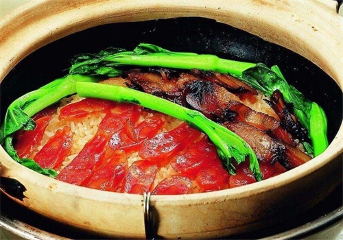 砂锅煲仔饭