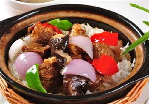 于嬷嬷煲仔饭