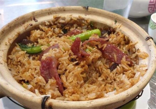 煲仔皇