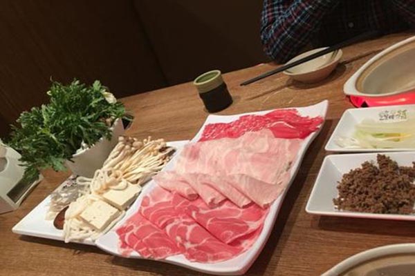 猪猪福和式火锅产品 门店图片
