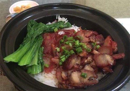 禾谷煲仔饭
