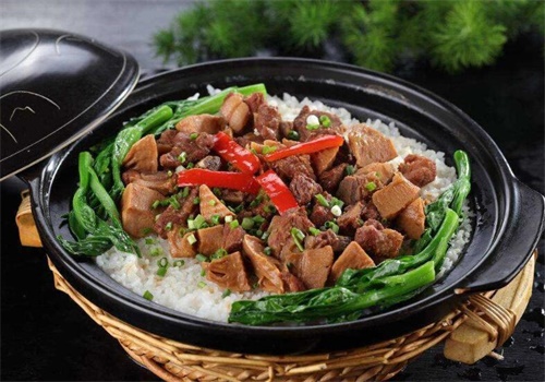 港粤煲仔饭