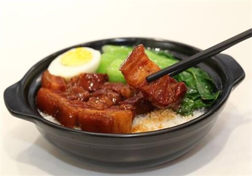鑫港九煲仔饭