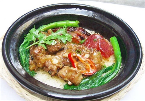 鑫港九煲仔饭