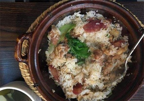 阿義煲仔饭