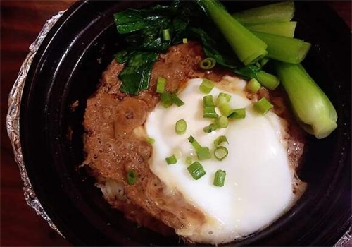 禾舀煲仔饭