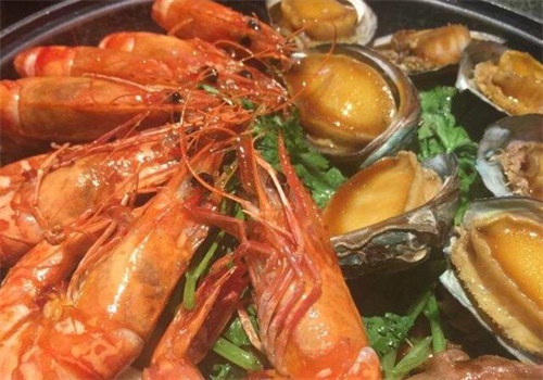 芳村榕树头叹佬鸡煲产品 门店图片