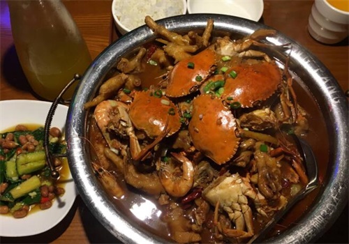 艾胖胖肉蟹煲
