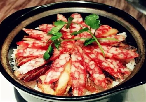 子鲤港式煲仔披萨饭