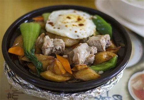子麟煲仔饭产品 门店图片