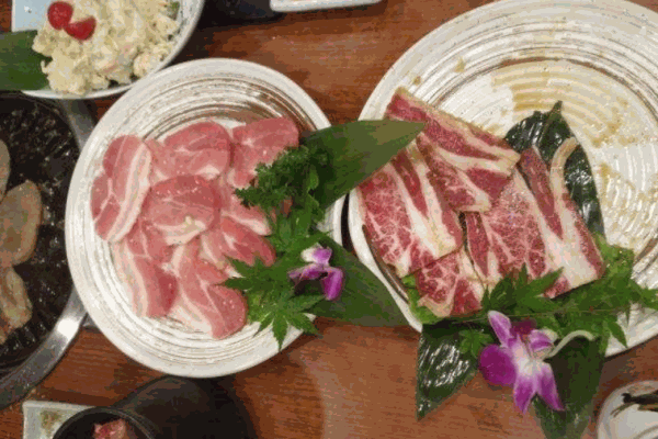 黑牛的店炭火烧肉产品 门店图片