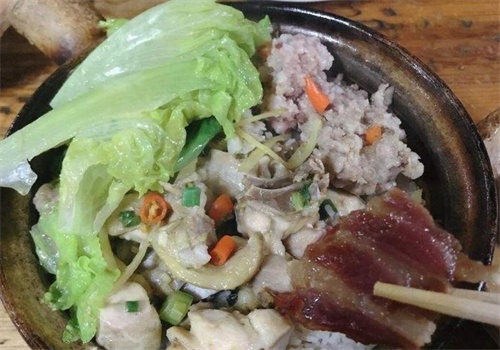 潮香煲仔饭