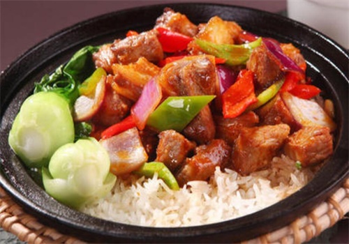 渝锦香品牌煲仔饭