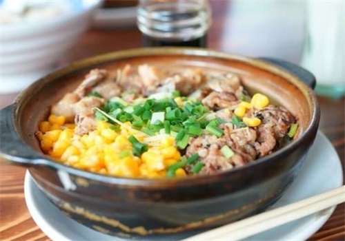 寻味煲仔饭