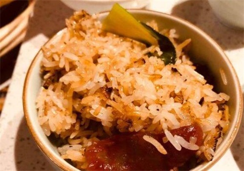 客家小厨秘制煲仔饭