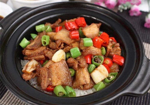 雅安煲仔饭
