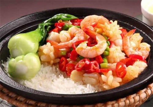 煲仔饭盖浇饭