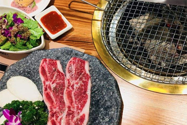 万兴佳烤肉加盟