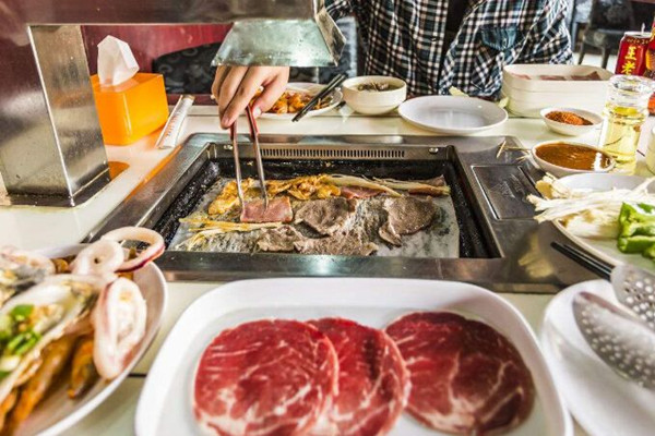 双双烤肉加盟