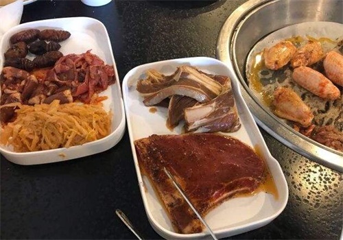 鱼肚白自助烤肉