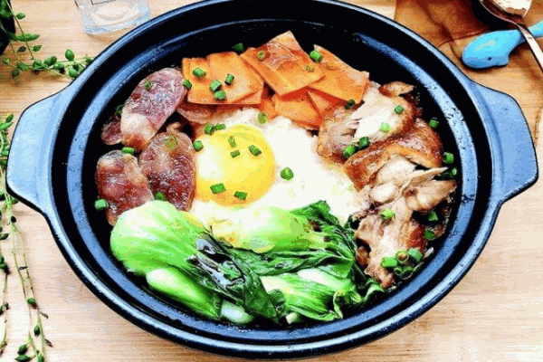 华仔煲仔饭产品 门店图片