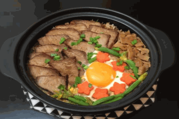 煲發煲仔饭产品 门店图片
