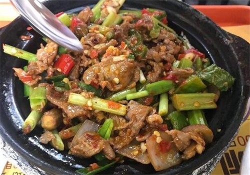 肥仔煲仔饭