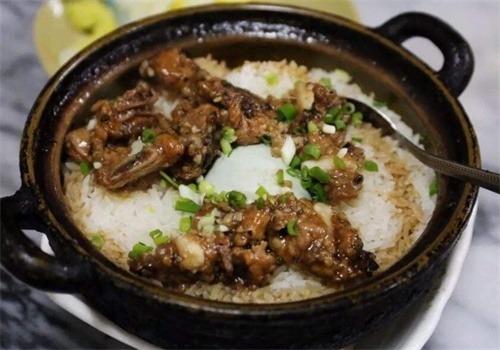 砂煲兄弟煲仔饭