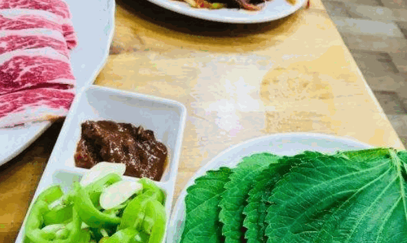 三足鼎力烧烤