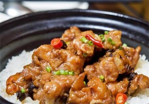 香皖功夫煲仔胖叔锅贴
