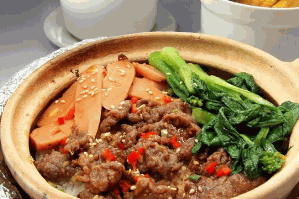 忆口香煲仔饭产品 门店图片