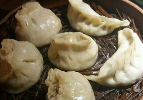 淮杨楼蟹黄汤包