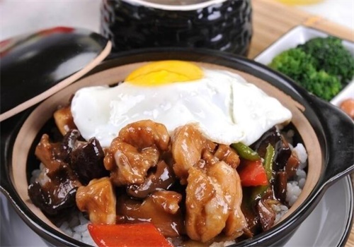 阿龙煲仔饭