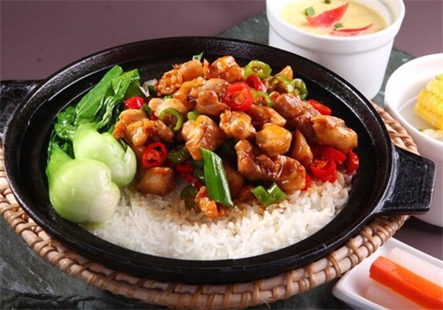 仝诚记煲仔饭鲍汁捞饭