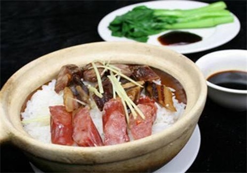 煲仔饭麻辣烫