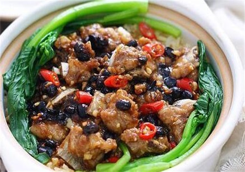 杨记特色煲仔饭