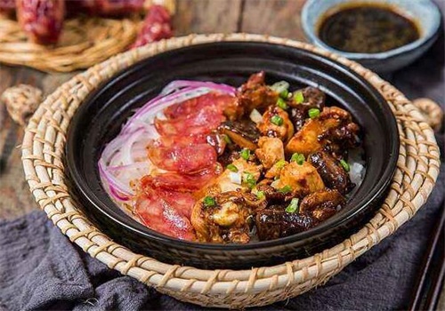 橙子煲仔饭