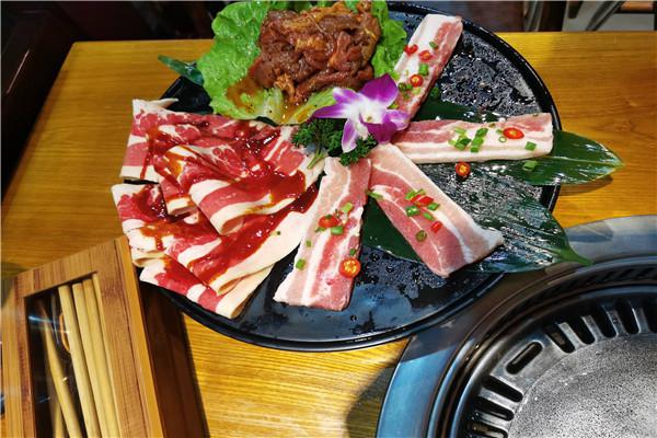 权师傅烤肉
