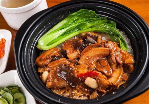 私厨煲仔饭