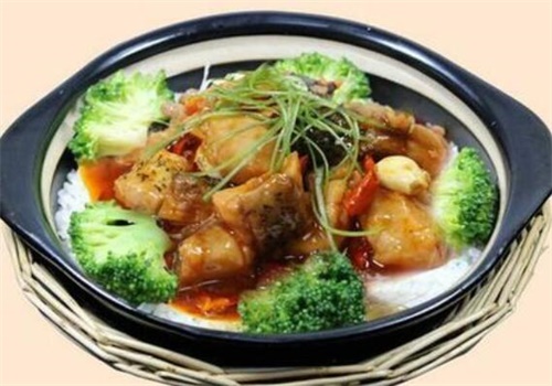 天下行功夫煲仔产品 门店图片