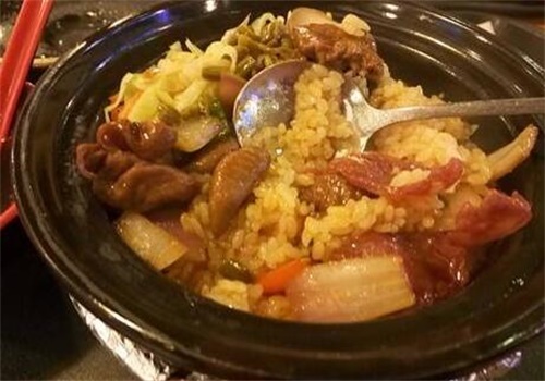 鼎香煲仔饭