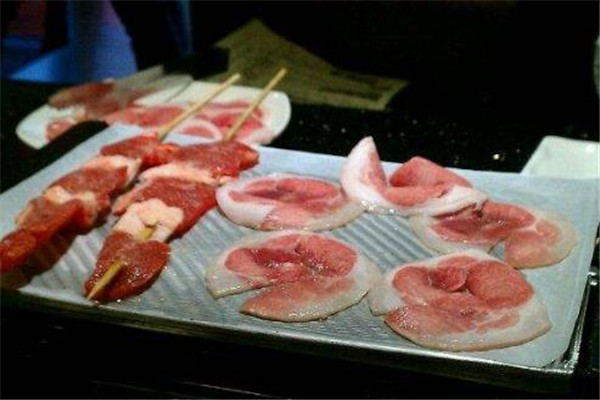 巴麦隆自助烤肉