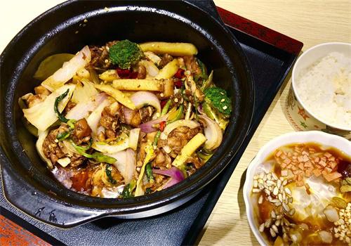 黄蜀狼鸡公煲