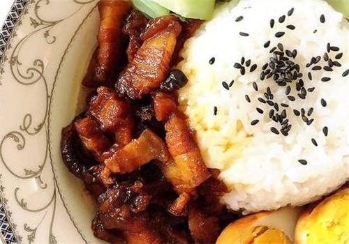 全优品台式双拼卤肉饭