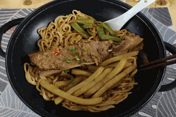 郑将军焖面产品 门店图片