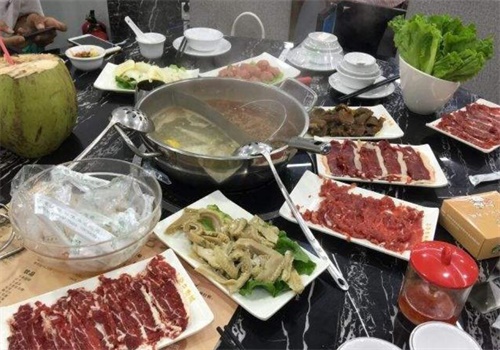 三记牛肉城