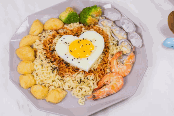 泡面小食光产品 门店图片