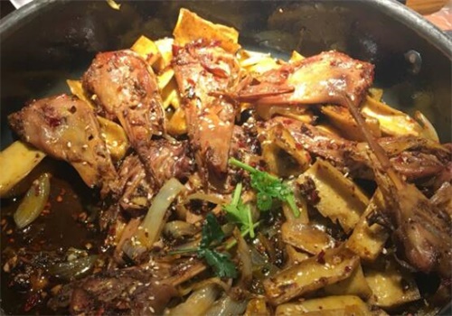 渝锅鸭头火锅